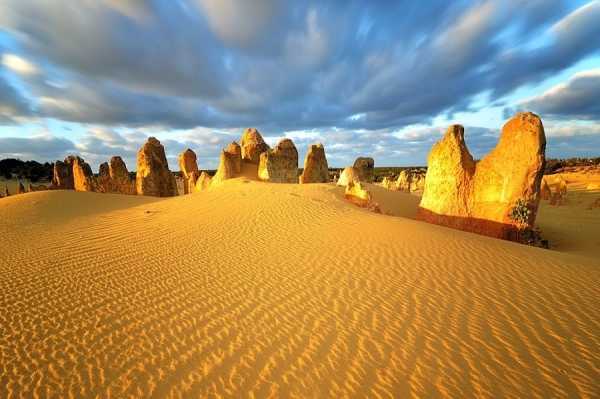 Ghé thăm sa mạc Pinnacles, Úc